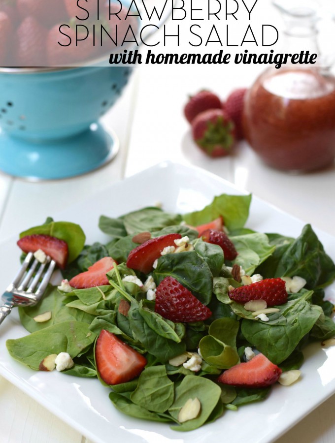 This simple Strawberry Spinach Salad with Homemade Strawberry Vinaigrette is fresh, healthy, and so flavorful! Perfect for your next dinner party! | Feel Great in 8 - Healthy Real Food Recipes