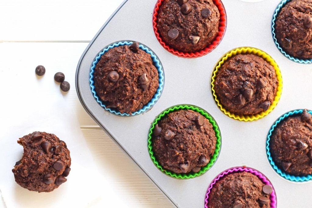 Healthy Chocolate Banana Bran Muffins - You'd never guess these moist, chocolatey, delicious muffins are full of healthy ingredients. Only 120 calories, 3 grams of protein, and 4 grams of fiber each!